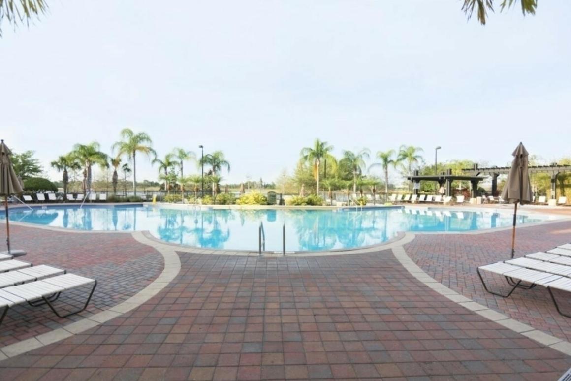 Modern Vacation Apartment With A Lake View At Vista Cay Resort Vc4816 奥兰多 外观 照片