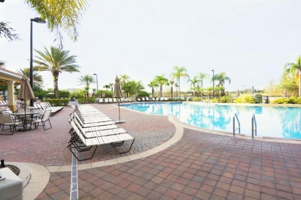 Modern Vacation Apartment With A Lake View At Vista Cay Resort Vc4816 奥兰多 外观 照片