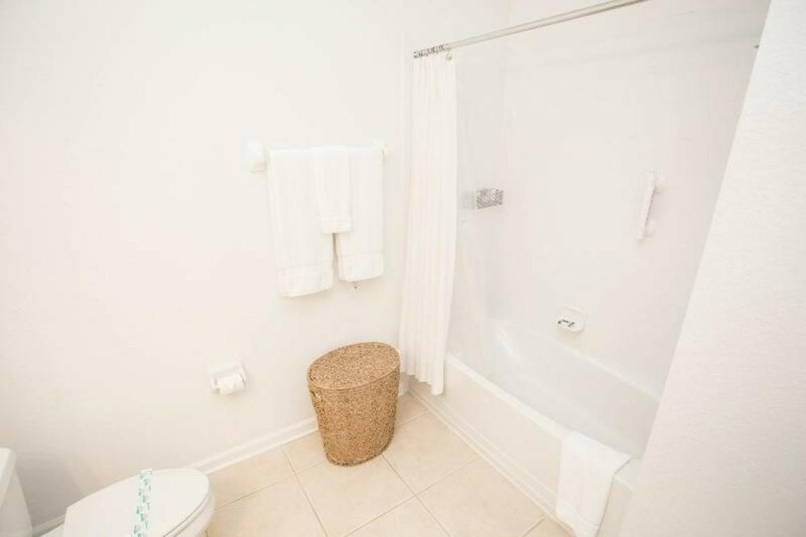 Modern Vacation Apartment With A Lake View At Vista Cay Resort Vc4816 奥兰多 外观 照片